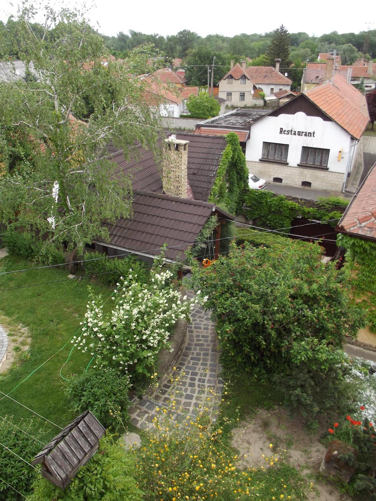Boene Vendeghaz Es Borozo Apartment โทไก ภายนอก รูปภาพ